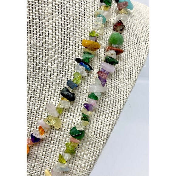Multi Gemstone Necklace with 263 Ctw of Gemstone Chips ( L 36”) - Picture 4 of 5